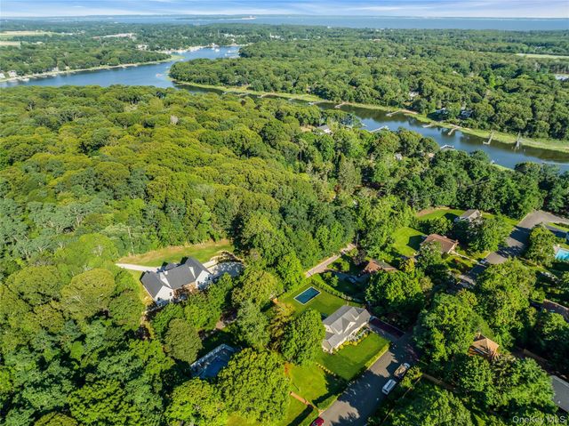 1380 Jackson Landing, Mattituck, NY 11952