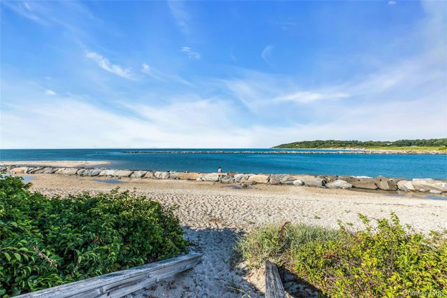1380 Jackson Landing, Mattituck, NY 11952