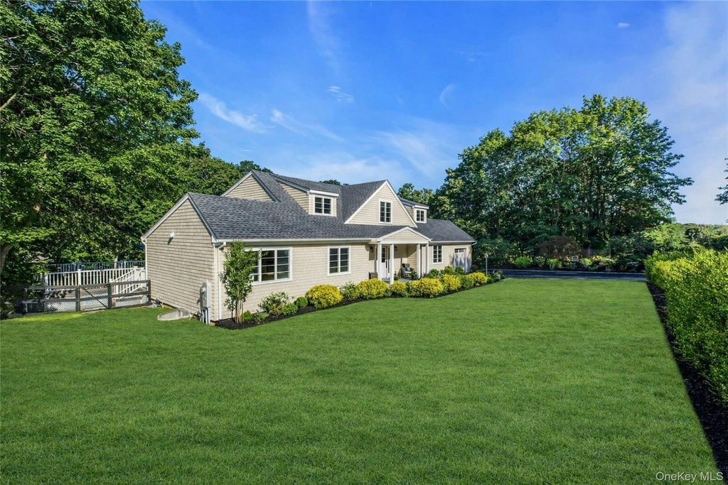1380 Jackson Landing, Mattituck, NY 11952