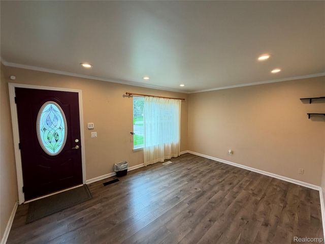 229 Wainwright Street, Novi, MI 48377