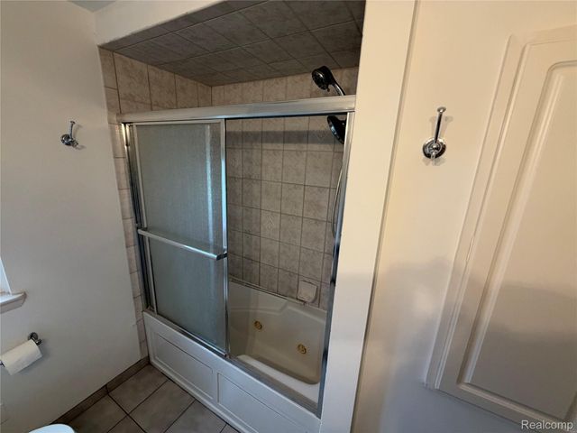 229 Wainwright Street, Novi, MI 48377