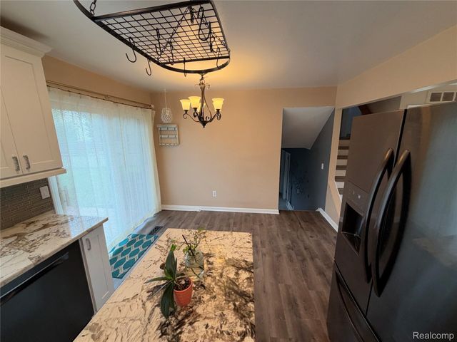 229 Wainwright Street, Novi, MI 48377