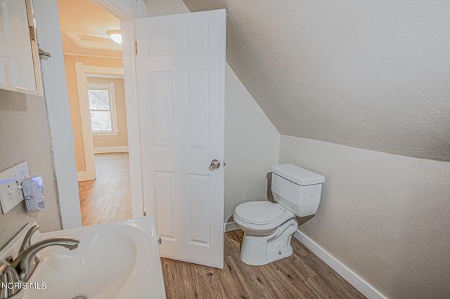 1110 Montrose Avenue, Toledo, OH 43607