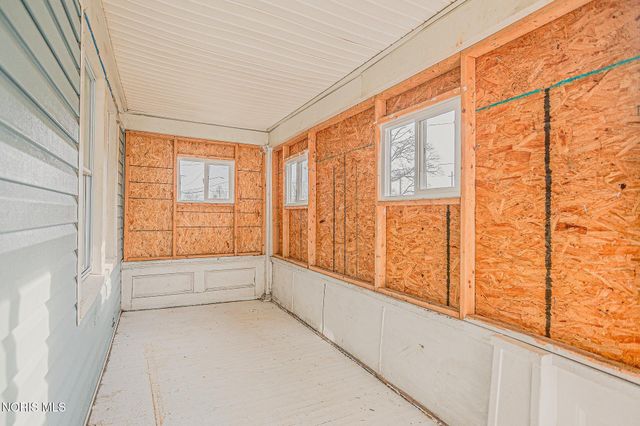 1110 Montrose Avenue, Toledo, OH 43607