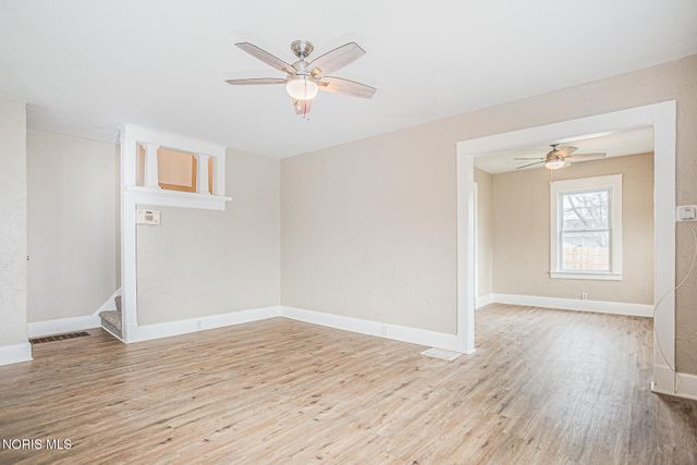 1110 Montrose Avenue, Toledo, OH 43607