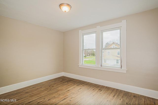 1110 Montrose Avenue, Toledo, OH 43607