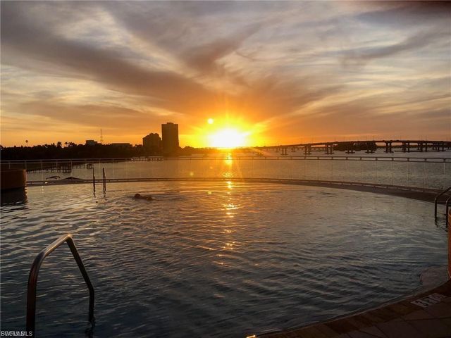 2743 1st ST # 2503, Fort Myers, FL 33916