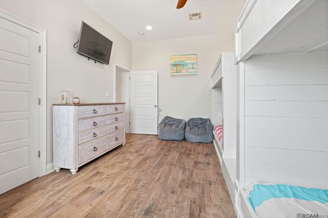 47 Queen Bess, Grand Isle, LA 70358