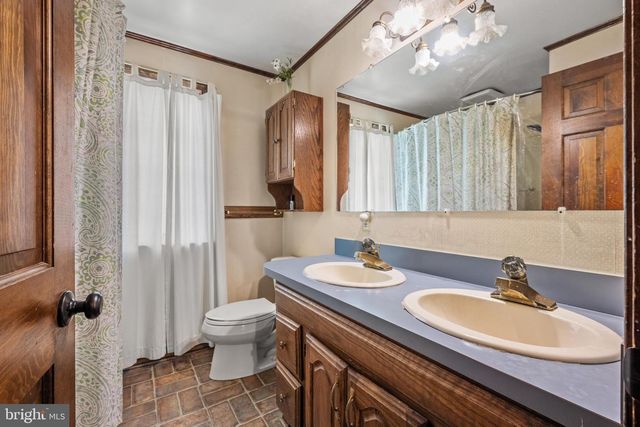 371 ANNABELLE AVE, Carneys Point, NJ 08069