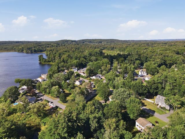 60 Bailey Road, Dracut, MA 01826