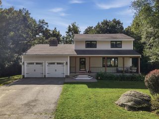 60 Bailey Road, Dracut, MA 01826