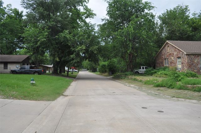 722 Sunset Street, Sulphur Springs, TX 75482