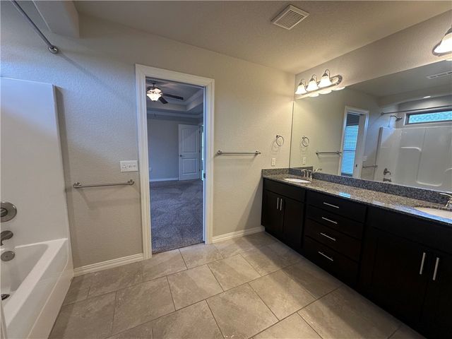 4526 Croft Drive, Fayetteville, AR 72704