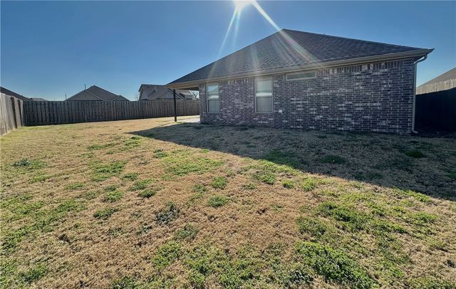 4526 Croft Drive, Fayetteville, AR 72704