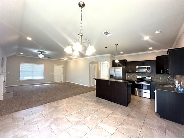 4526 Croft Drive, Fayetteville, AR 72704