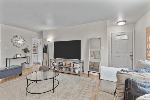 3311 S 85th STREET, Milwaukee, WI 53227