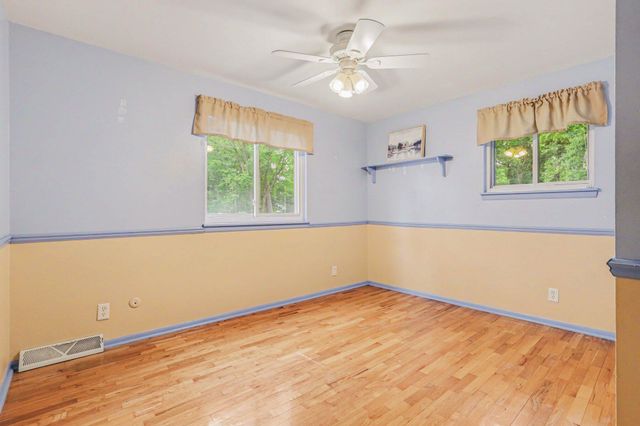 4818 Kittery Drive NW, Comstock Park, MI 49321