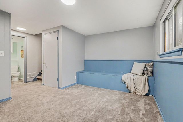 4818 Kittery Drive NW, Comstock Park, MI 49321