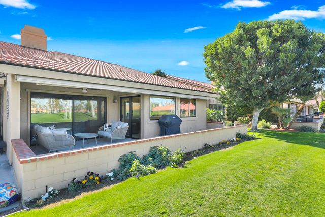 96 Conejo Circle, Palm Desert, CA 92260