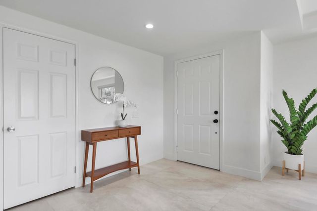 96 Conejo Circle, Palm Desert, CA 92260