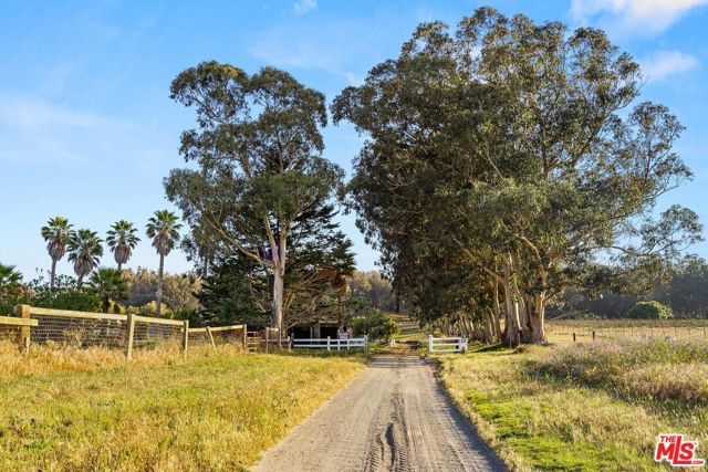 4314 W Ocean Avenue, Lompoc, CA 93436