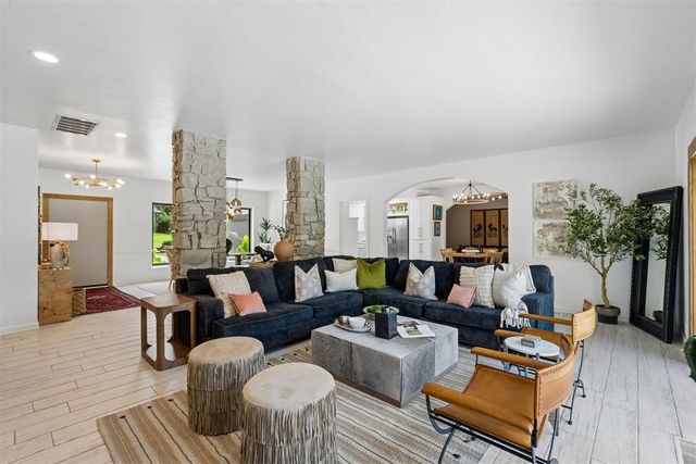 1011 Irvine Terrace, Edmond, OK 73025