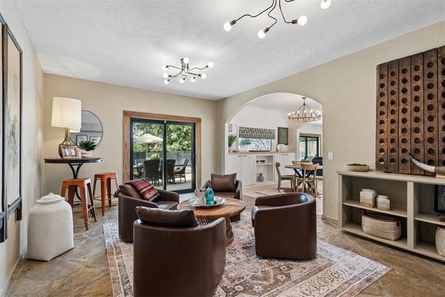 1011 Irvine Terrace, Edmond, OK 73025