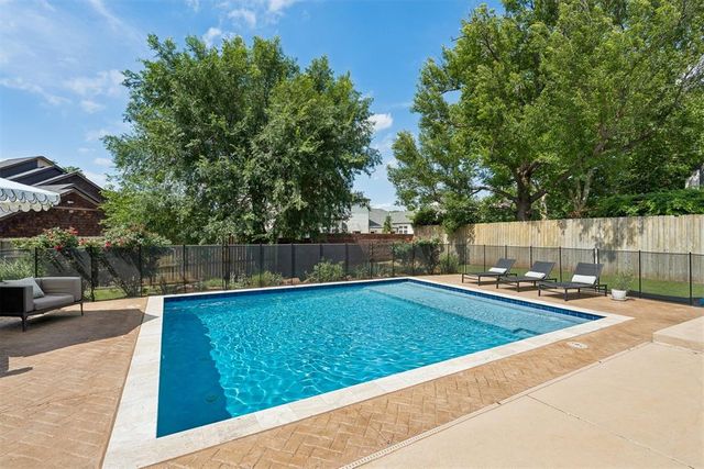 1011 Irvine Terrace, Edmond, OK 73025