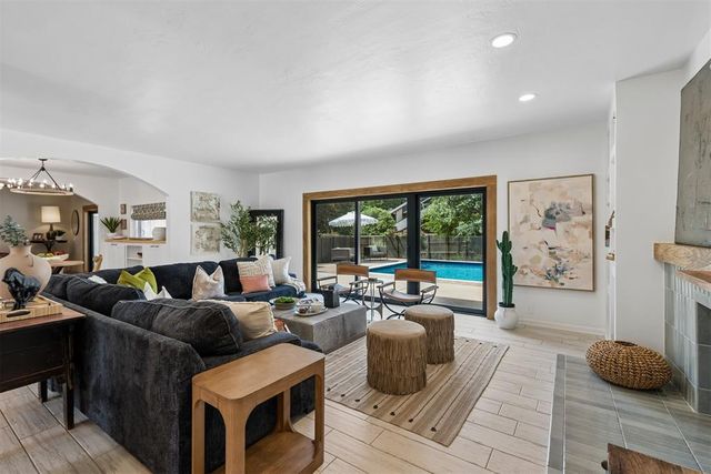1011 Irvine Terrace, Edmond, OK 73025