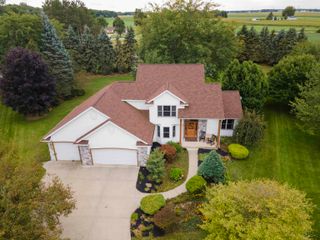 12837 Whisper Ridge Drive, Tittabawassee Twp, MI 48623