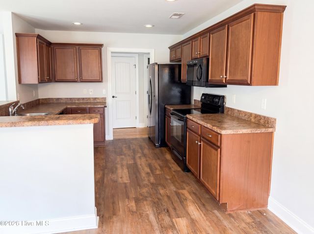 1197 Clancy Drive NE, Leland, NC 28451