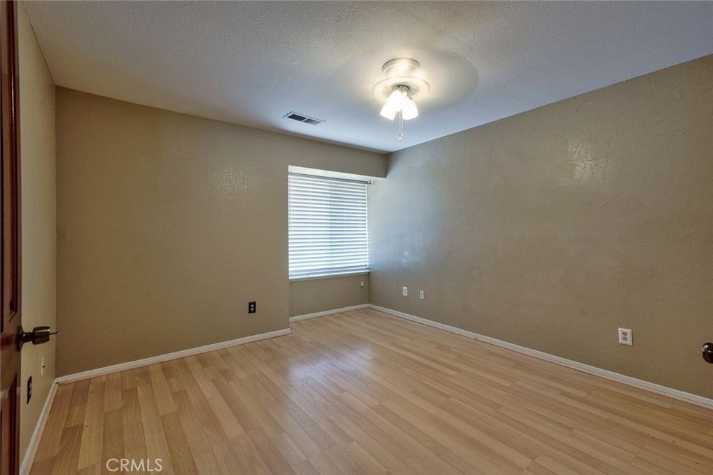 Image 23 of property listing at 1111 E Donna Drive, Merced, CA 95340