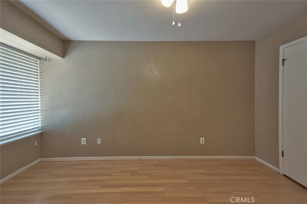 Image 24 of property listing at 1111 E Donna Drive, Merced, CA 95340