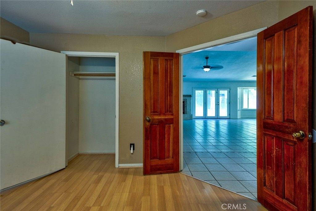 Image 25 of property listing at 1111 E Donna Drive, Merced, CA 95340