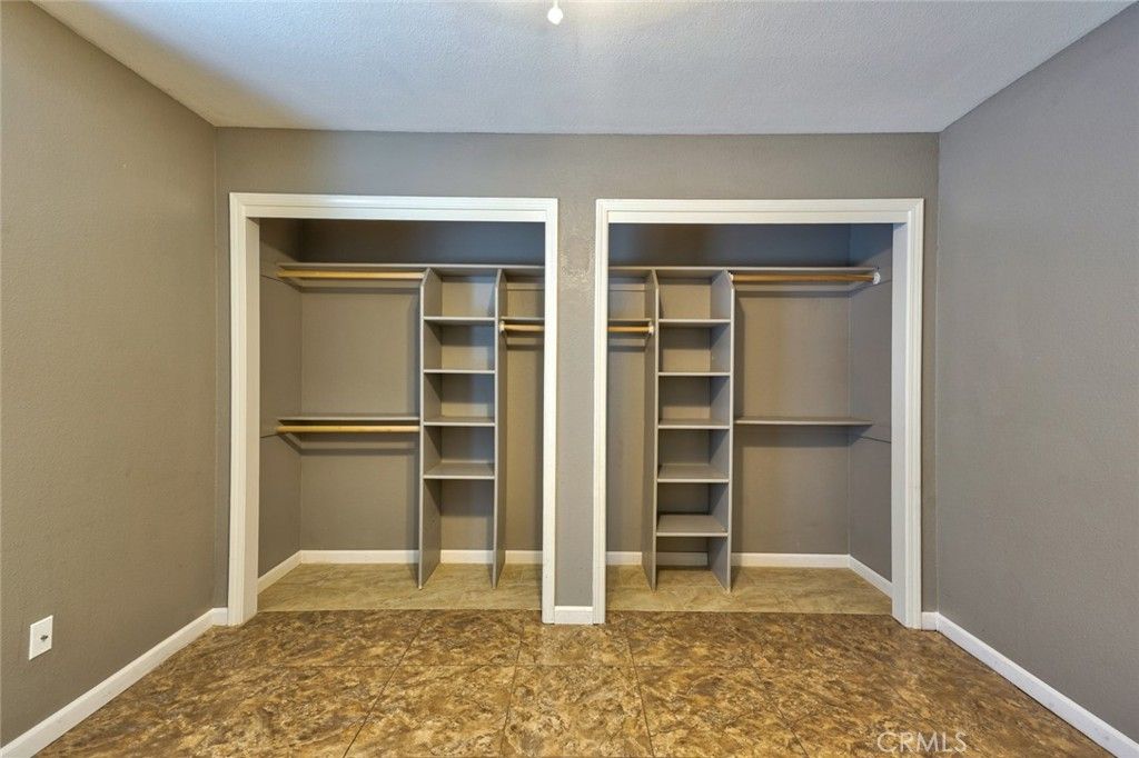 Image 28 of property listing at 1111 E Donna Drive, Merced, CA 95340