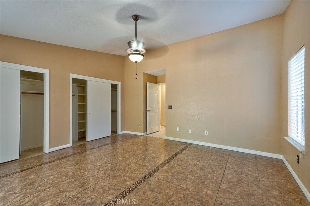 Image 35 of property listing at 1111 E Donna Drive, Merced, CA 95340