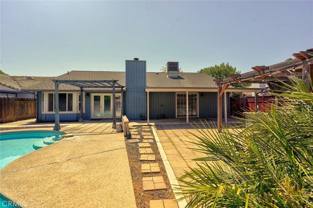 Image 42 of property listing at 1111 E Donna Drive, Merced, CA 95340