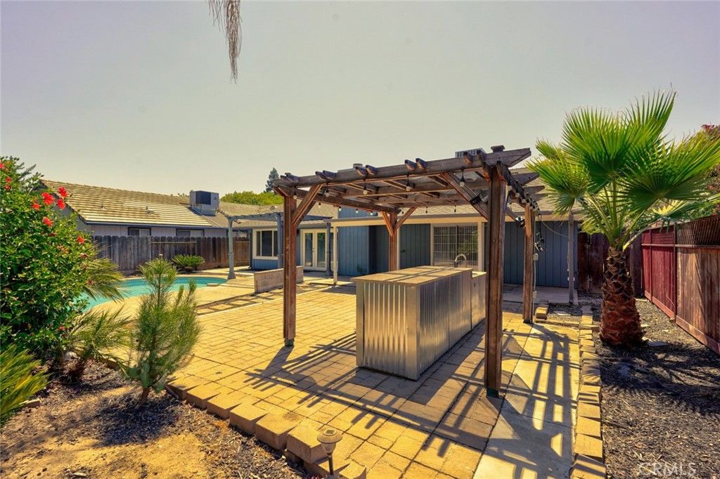 Image 43 of property listing at 1111 E Donna Drive, Merced, CA 95340