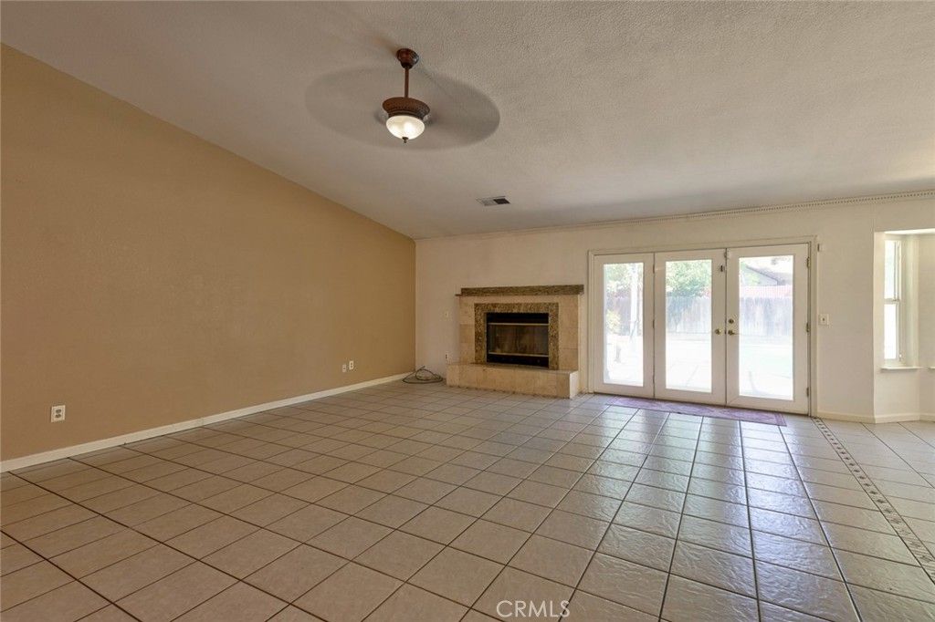 Image 8 of property listing at 1111 E Donna Drive, Merced, CA 95340