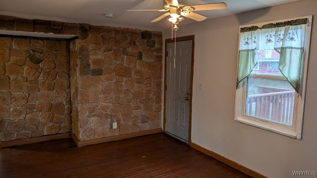 18 Pyle Court 14, Tonawanda, NY 14150