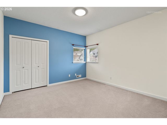 2625 Sw 75TH Ter, Portland, OR 97225