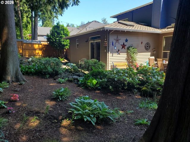 2625 Sw 75TH Ter, Portland, OR 97225