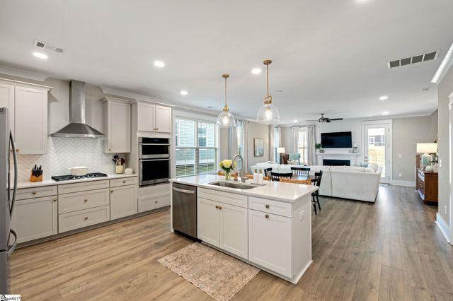 311 Encampment Boulevard, Simpsonville, SC 29681
