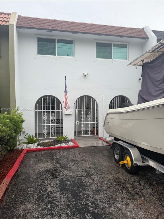 7151 W 3rd Court 0, Hialeah, FL 33014