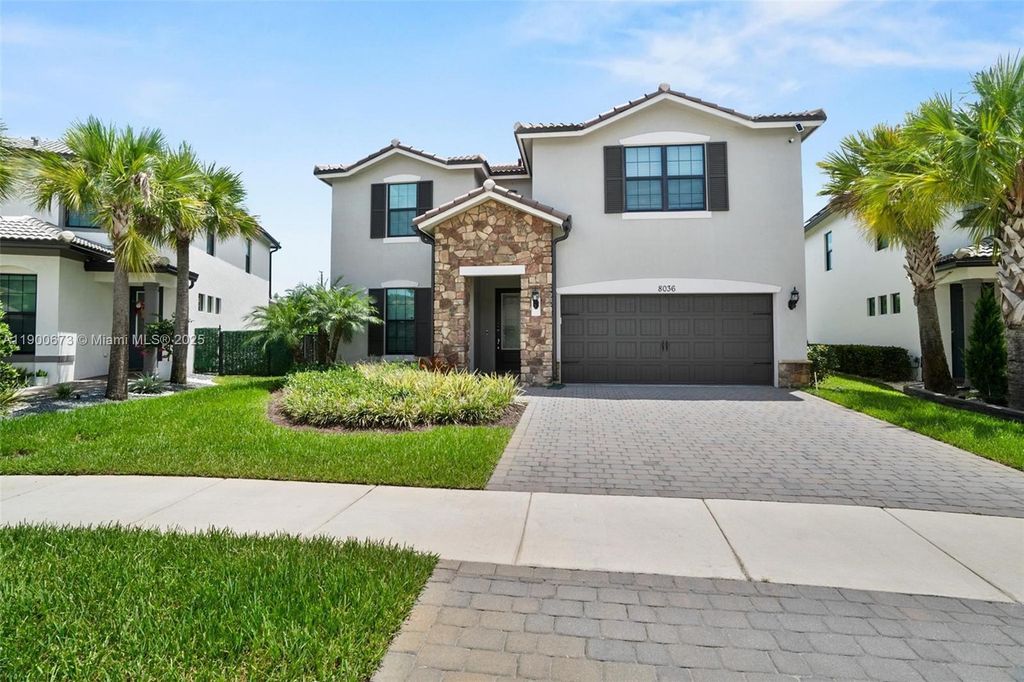 8036 NW 78th St, Tamarac, FL 33321