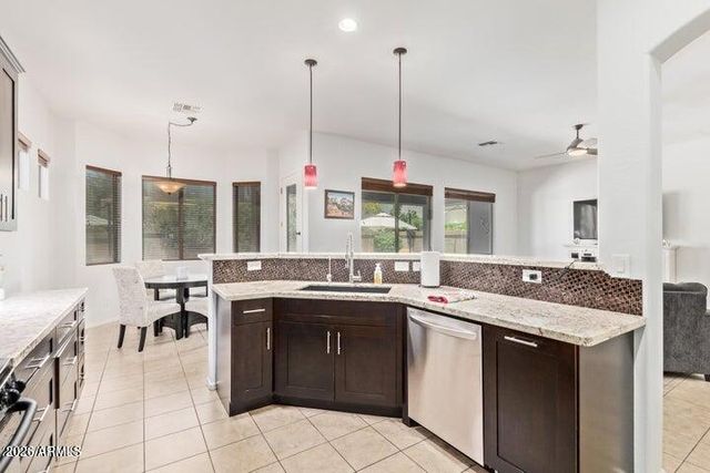 2434 W RED RANGE Way, Phoenix, AZ 85085