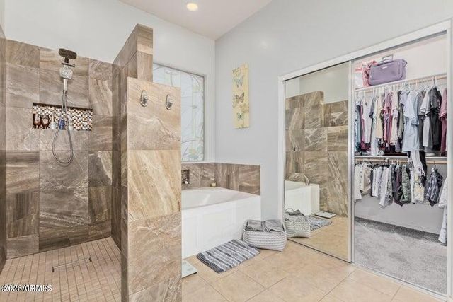 2434 W RED RANGE Way, Phoenix, AZ 85085