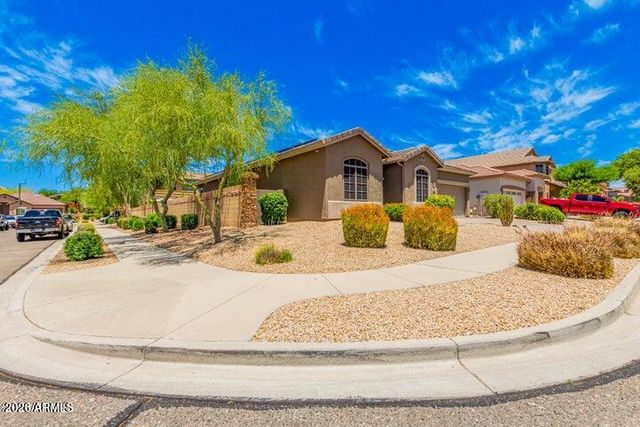 2434 W RED RANGE Way, Phoenix, AZ 85085