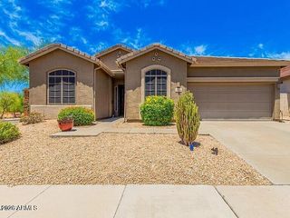 2434 W RED RANGE Way, Phoenix, AZ 85085