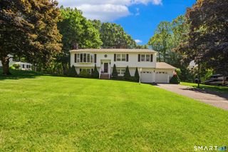 163 Sentinel Hill Road, North Haven, CT 06473
